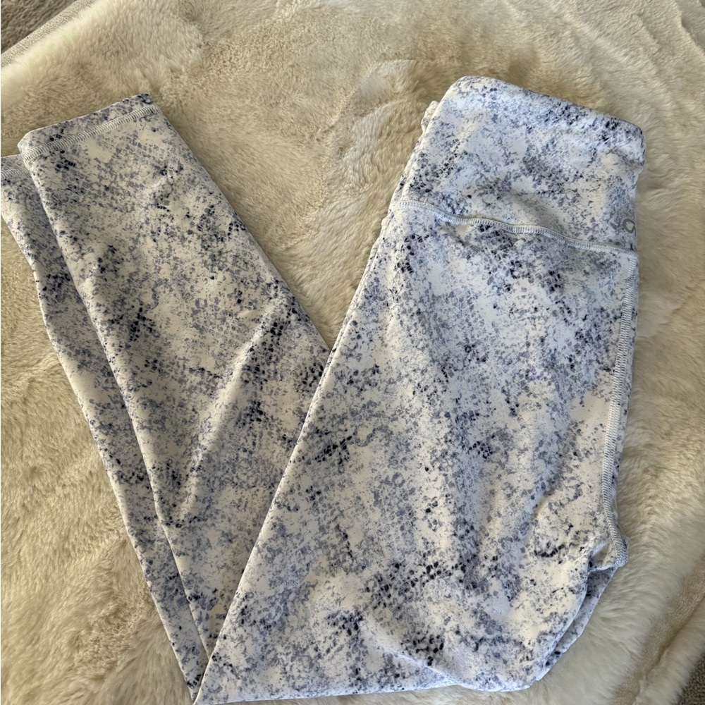 Purpley/Blue and White Patterned Leggings